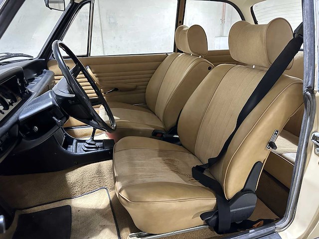Bmw 1502 coupe 75pk 1975 - afbeelding 20 van  41