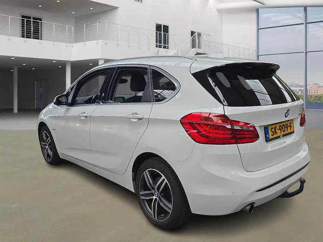 Bmw 2 serie active tourer 216i executive , ; sk-909-f - afbeelding 13 van  18