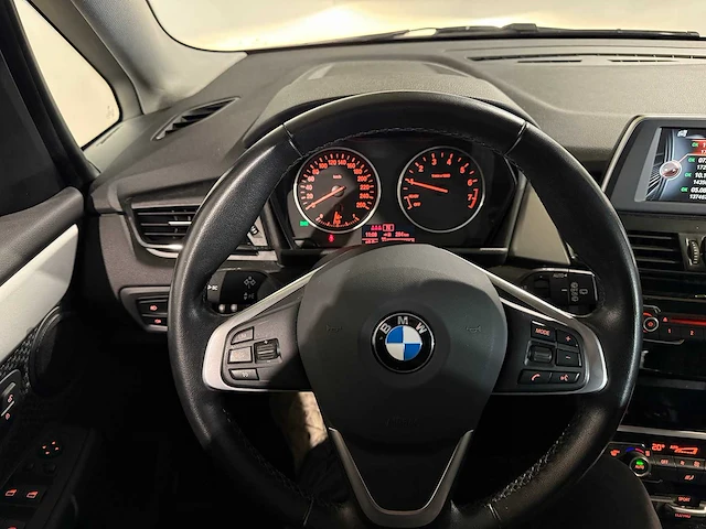 Bmw 2-serie active tourer 218i executive, 2-zgx-00 - afbeelding 16 van  16