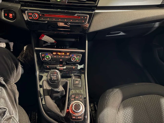 Bmw 2-serie active tourer 218i executive, 2-zgx-00 - afbeelding 5 van  16