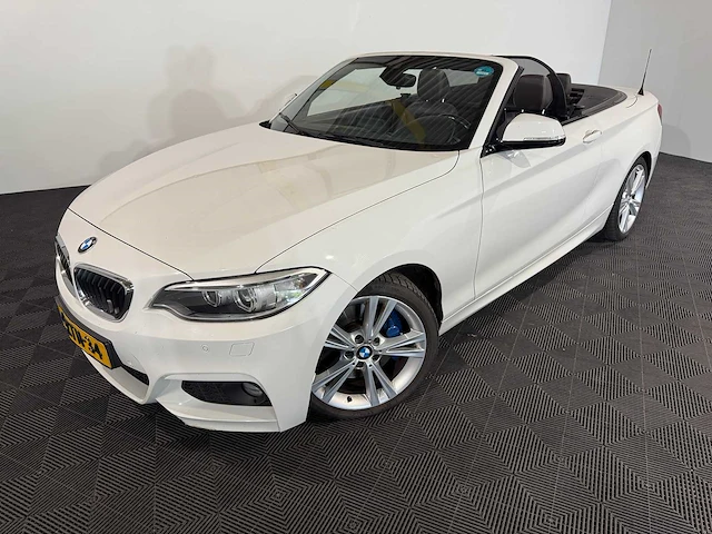 Bmw 2-serie cabrio 228i executive, 4-ztn-34 - afbeelding 1 van  17