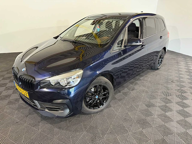 Bmw 2-serie gran tourer 216d, r-996-dz - afbeelding 1 van  13