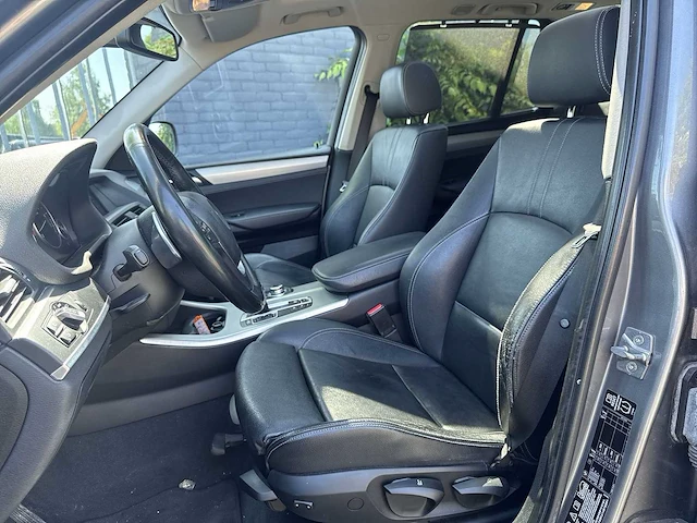 Bmw 2011 x3 xdrive35i high executive automaat personenauto | j-896-gp - afbeelding 2 van  32