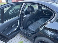 Bmw 2015 3 serie 318d personenauto - afbeelding 18 van  42