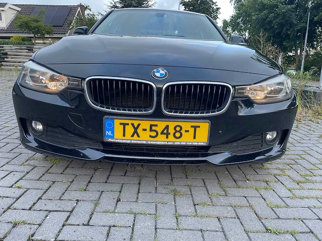 Bmw 2015 3 serie 318d personenauto - afbeelding 41 van  42