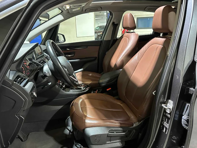 Bmw 218i essential (automaat) 136pk 2015 2-serie active tourer, gj-038-t - afbeelding 28 van  45