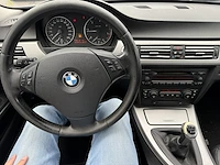 Bmw 3 (e90) 318 d,2006 - afbeelding 2 van  28