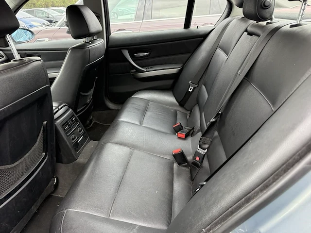 Bmw 3 (e90) 318 d,2006 - afbeelding 10 van  28