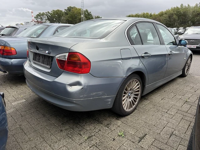 Bmw 3 (e90) 318 d,2006 - afbeelding 23 van  28