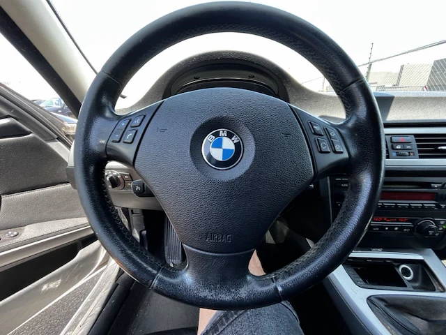 Bmw 3 (e90) 320 d 163,2008 - afbeelding 3 van  27