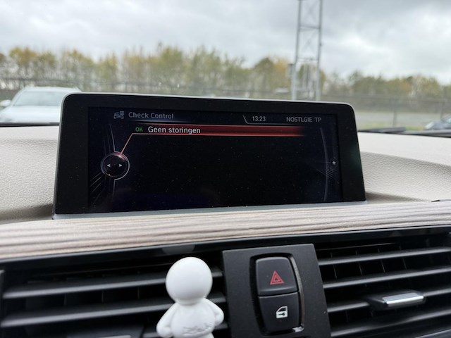 Bmw 3 (f30) 328ixas 245 at, 2013 - afbeelding 11 van  33