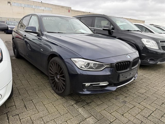 Bmw 3 (f30) 328ixas 245 at, 2013 - afbeelding 23 van  33