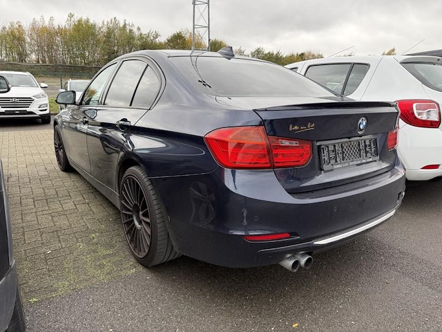 Bmw 3 (f30) 328ixas 245 at, 2013 - afbeelding 30 van  33