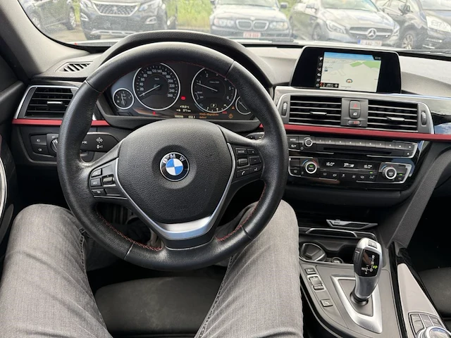 Bmw 3 (f30 lci) 318 da 136 at, 2018 - afbeelding 2 van  31