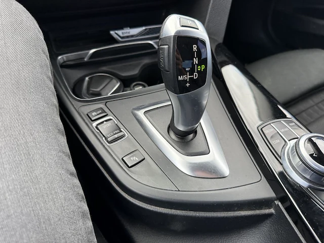 Bmw 3 (f30 lci) 318 da 136 at, 2018 - afbeelding 6 van  31
