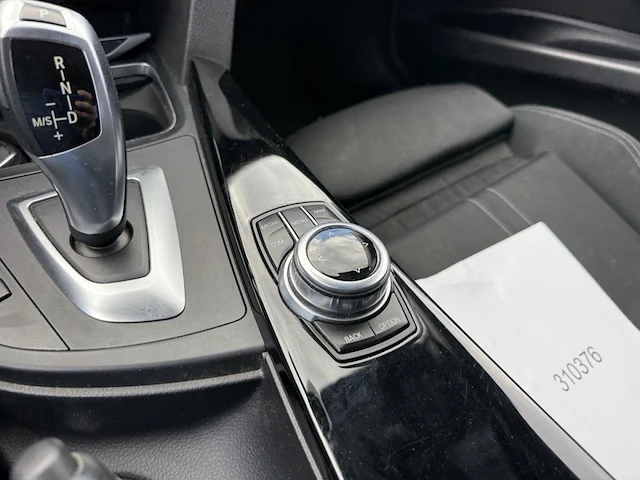 Bmw 3 (f30 lci) 318 da 136 at, 2018 - afbeelding 7 van  31