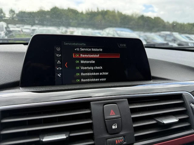 Bmw 3 (f30 lci) 318 da 136 at, 2018 - afbeelding 13 van  31