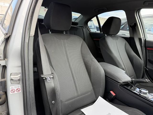 Bmw 3 (f30 lci) 318 da 136 at, 2018 - afbeelding 20 van  31