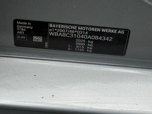 Bmw 3 (f30 lci) 318 da 136 at, 2018 - afbeelding 21 van  31