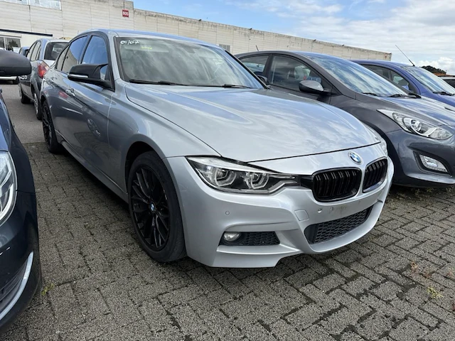 Bmw 3 (f30 lci) 318 da 136 at, 2018 - afbeelding 23 van  31