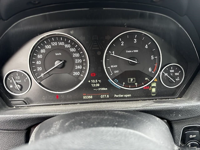 Bmw 3 f30,2013 - afbeelding 19 van  20