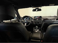 Bmw 3-serie - 330e - m uitgevoerd - personenauto - 2016 - afbeelding 9 van  32