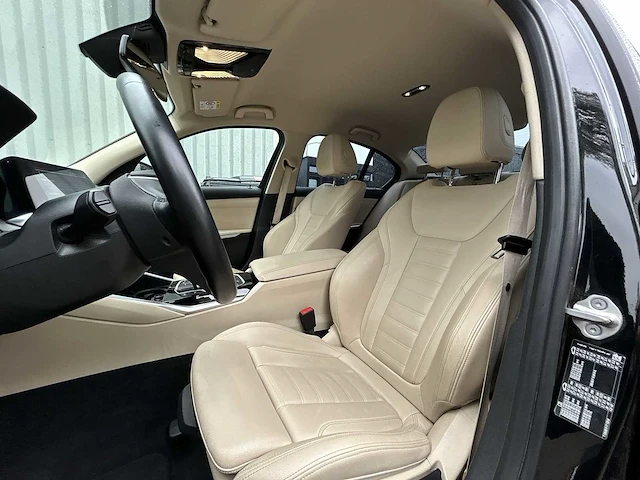 Bmw 3-serie 316d business edition plus | l-434-jl - afbeelding 2 van  40