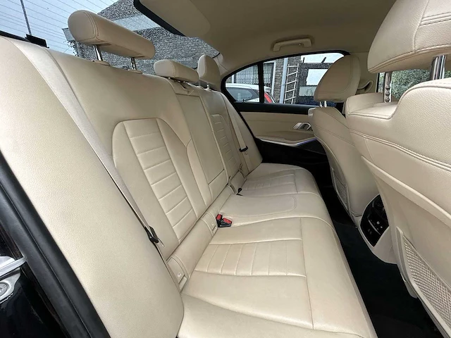 Bmw 3-serie 316d business edition plus | l-434-jl - afbeelding 24 van  40
