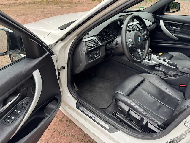 Bmw 3-serie 316i high executive 6-znt-25 - afbeelding 26 van  27