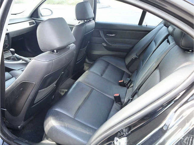 Bmw 3-serie 318i, 2005, 51-rv-tk - afbeelding 12 van  25
