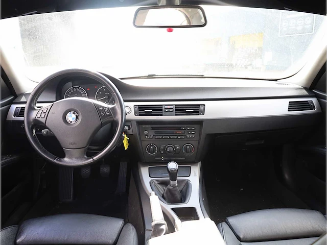 Bmw 3-serie 318i, 2005, 51-rv-tk - afbeelding 19 van  25