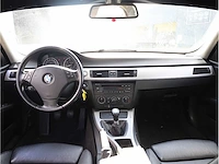 Bmw 3-serie 318i, 2005, 51-rv-tk - afbeelding 19 van  25