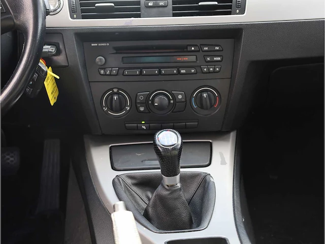 Bmw 3-serie 318i, 2005, 51-rv-tk - afbeelding 20 van  25