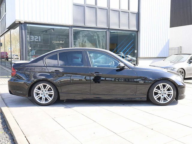 Bmw 3-serie 318i, 2005, 51-rv-tk - afbeelding 6 van  25