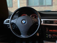 Bmw 3-serie 318i business line 143pk 2010, l-615-rn - afbeelding 15 van  46