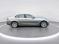 Bmw 3-serie 318i centennial high executive | nn-554-f - afbeelding 23 van  25