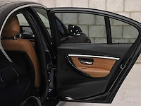 Bmw 3-serie 318i high executive | 05-78-09 - afbeelding 17 van  32