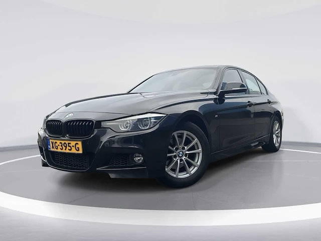 Bmw 3-serie 318i m-sport edition car 2019 | xg-395-g - afbeelding 1 van  27