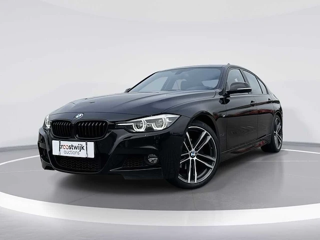 Bmw 3-serie 318i m-sport edition car 2019 | xg-395-g - afbeelding 1 van  27