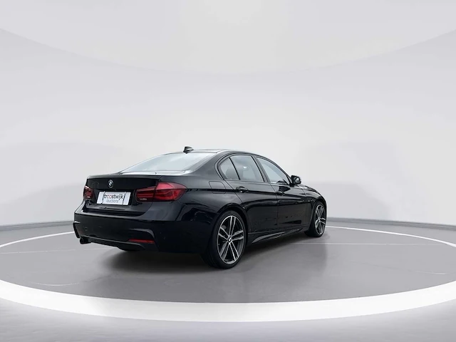 Bmw 3-serie 318i m-sport edition car 2019 | xg-395-g - afbeelding 26 van  27