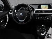 Bmw 3-serie 320i centennial high executive | pg-218-b - afbeelding 28 van  32