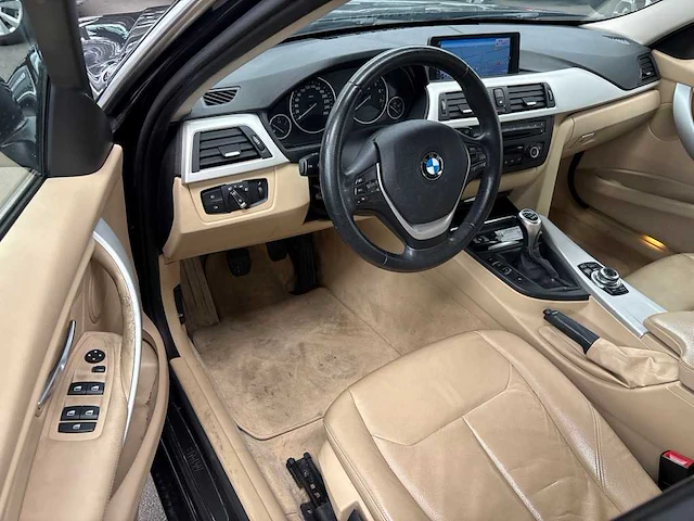Bmw 3 serie 320i ede high exec , ; 2-kkv-31 - afbeelding 15 van  19
