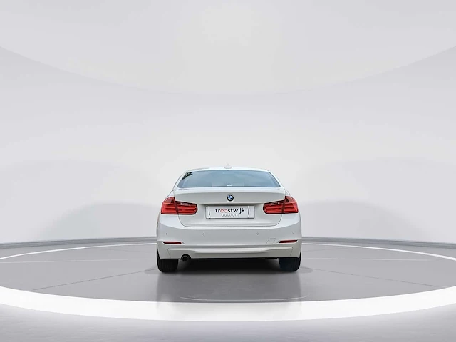 Bmw 3-serie 320i efficientdynamics edition executive 2013 | 5-kjx-59 - afbeelding 33 van  35