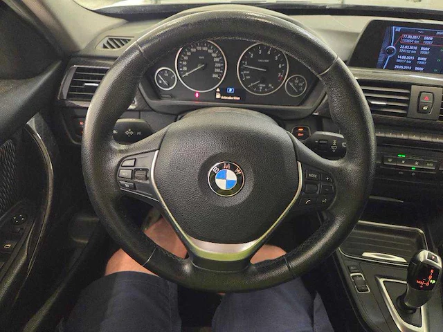 Bmw 3 serie 320i executive , ; 43-tzj-9 - afbeelding 11 van  19