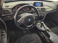 Bmw 3 serie 320i executive , ; 43-tzj-9 - afbeelding 13 van  19