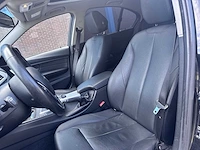 Bmw 3-serie 320i executive car 2012| 64-xdj-7 - afbeelding 26 van  26