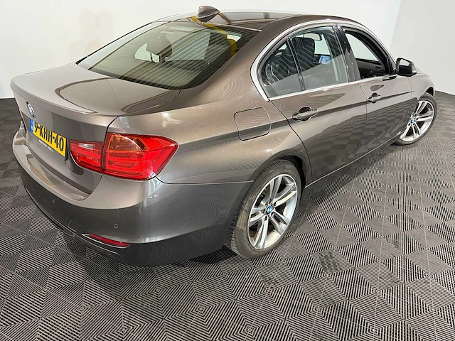 Bmw 3-serie 320i executive sport, 9-khh-40 - afbeelding 10 van  15