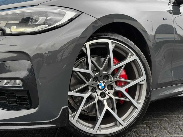 Bmw 3-serie 320i high executive edition car 2021 | l-844-kv - afbeelding 2 van  38