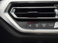 Bmw 3-serie 320i high executive edition car 2021 | l-844-kv - afbeelding 19 van  38