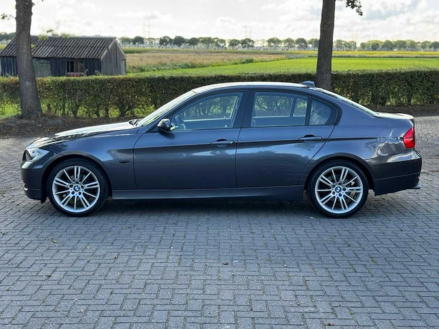 Bmw 3-serie 320i high executive gx-518-z - afbeelding 2 van  16